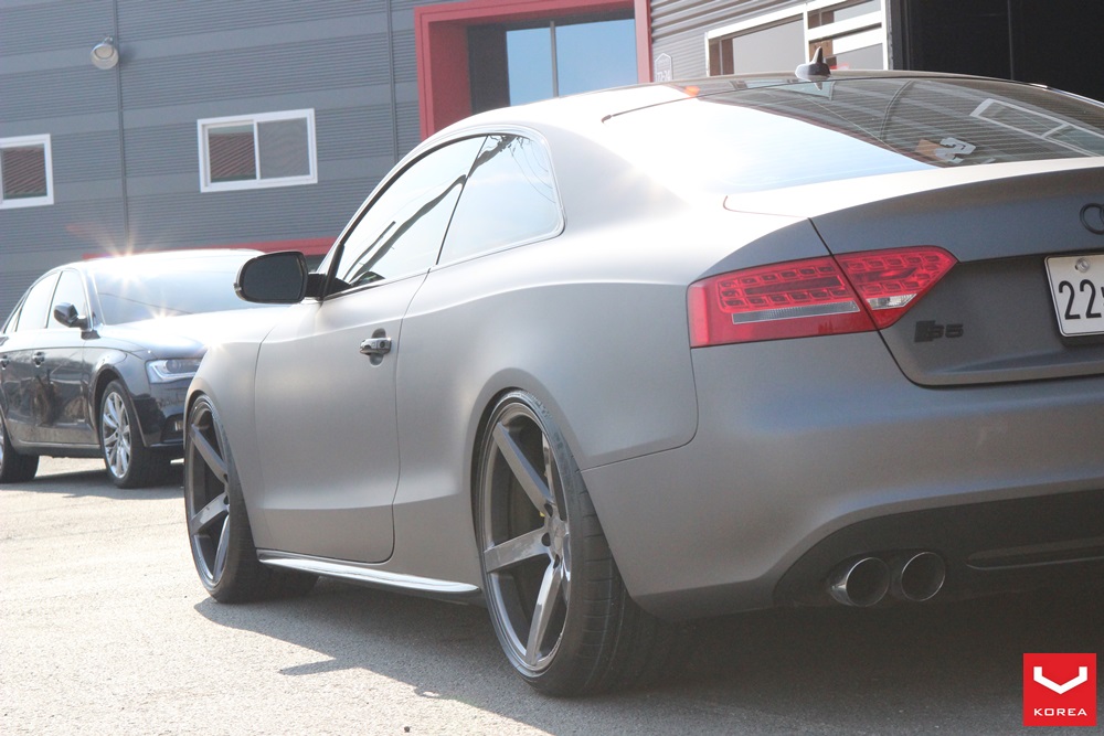 아우디 A5 / S5 / RS5 - CV3R 20인치