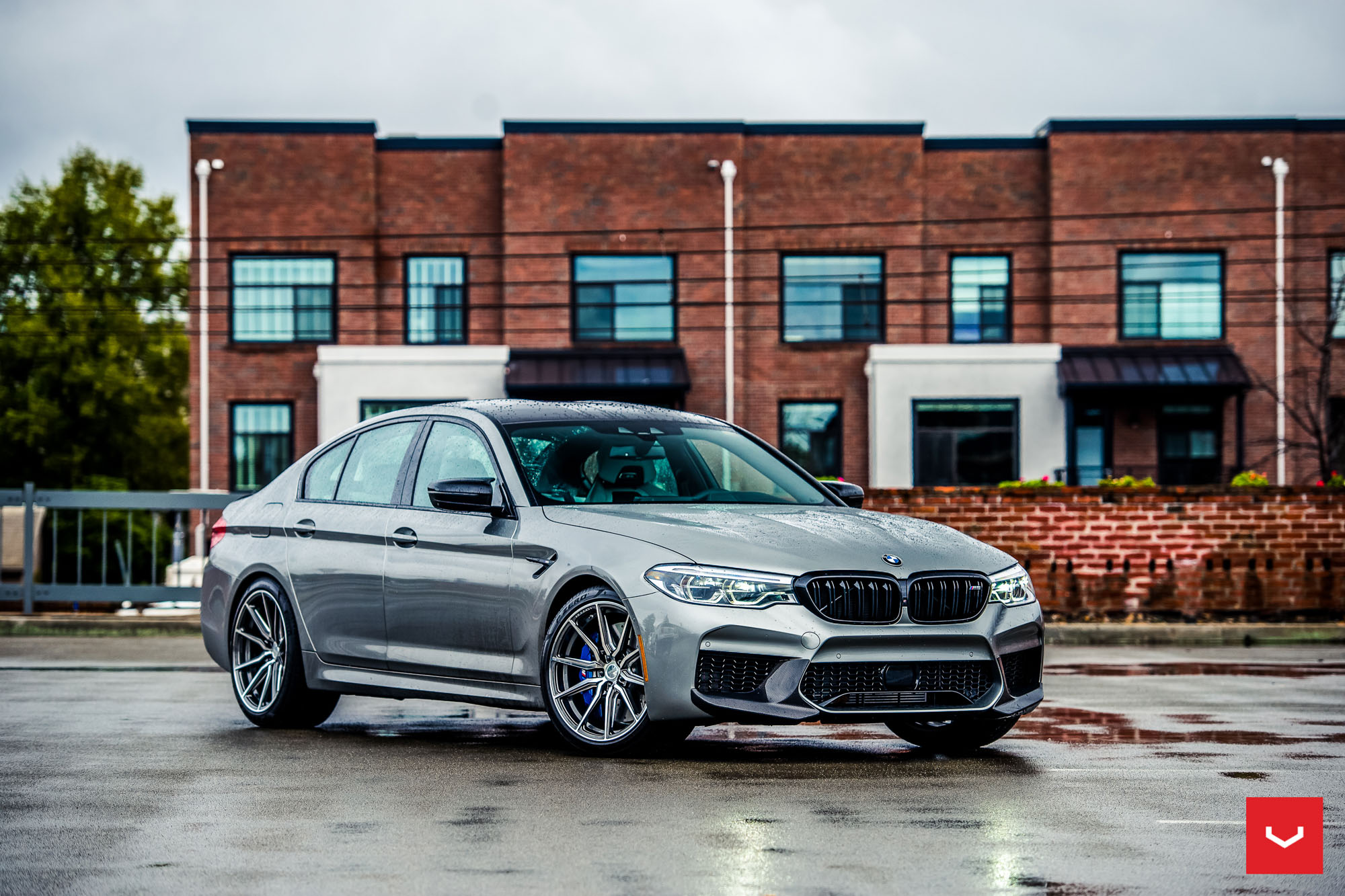 BMW F90 M5 - 20인치