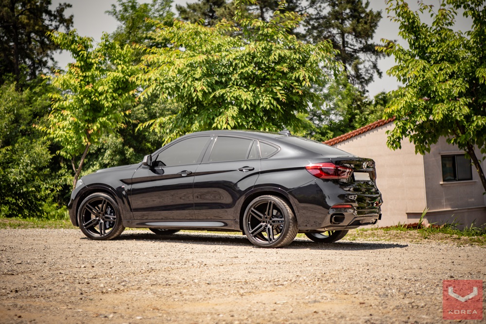 BMW X6 M50D