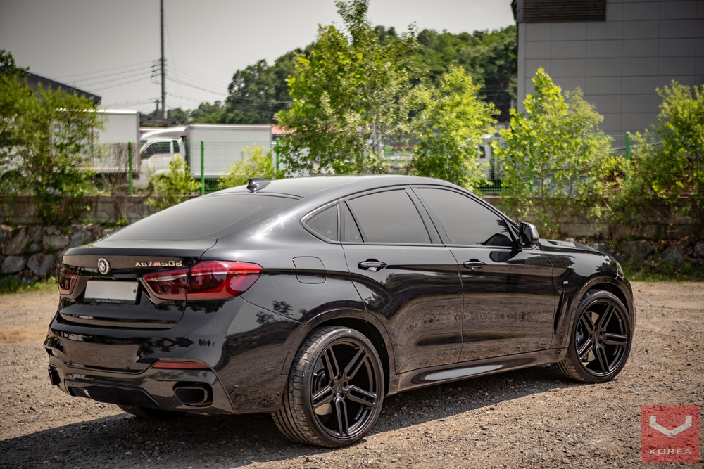 BMW X6 M50D