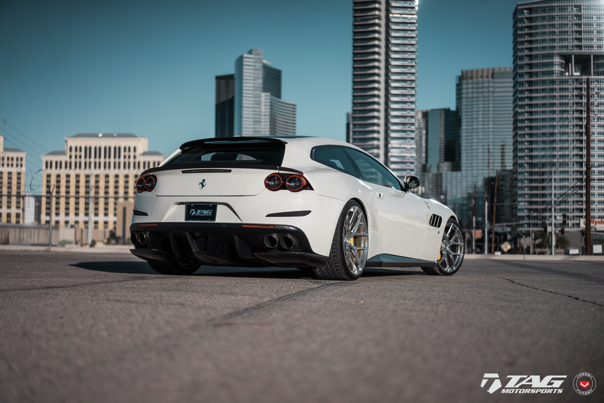 페라리 GTC4 루쏘 (Ferrari GTC4 Lusso)