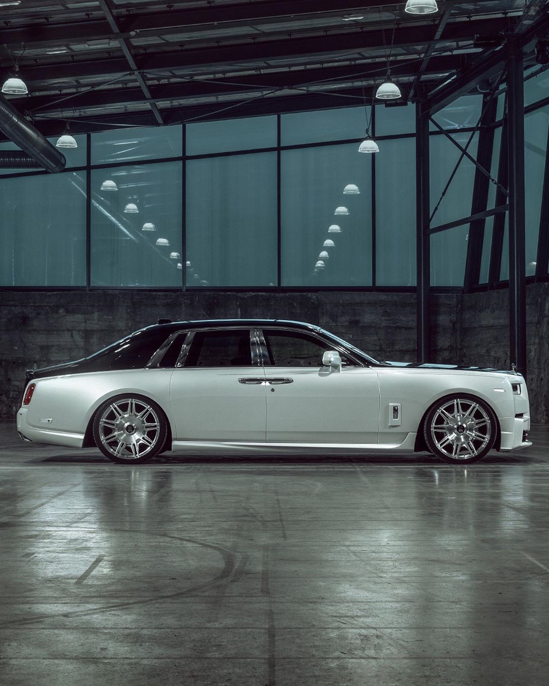 롤스로이스 팬텀 (Rolls Royce Phantom)