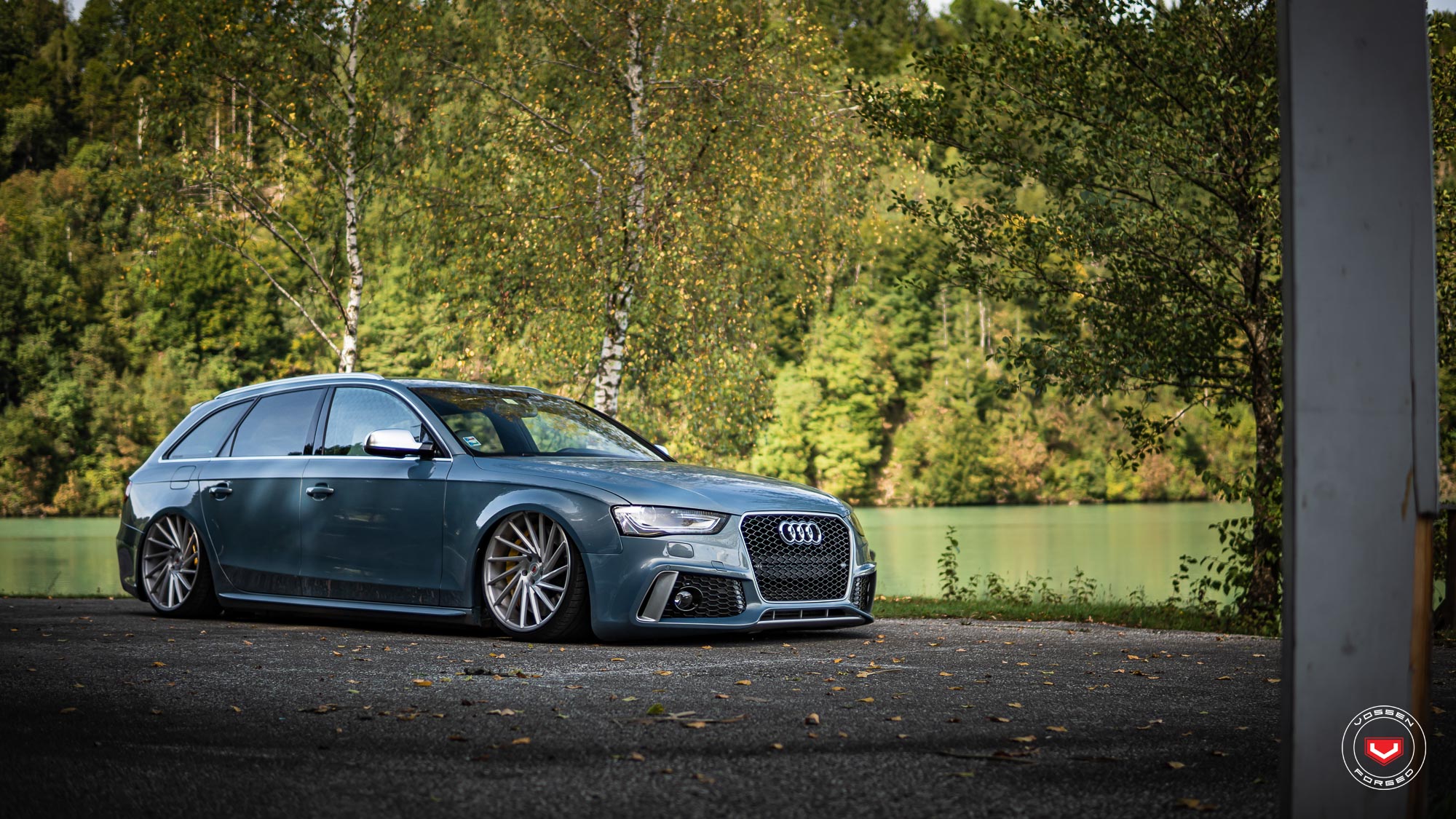 아우디 A4 / S4 / RS4