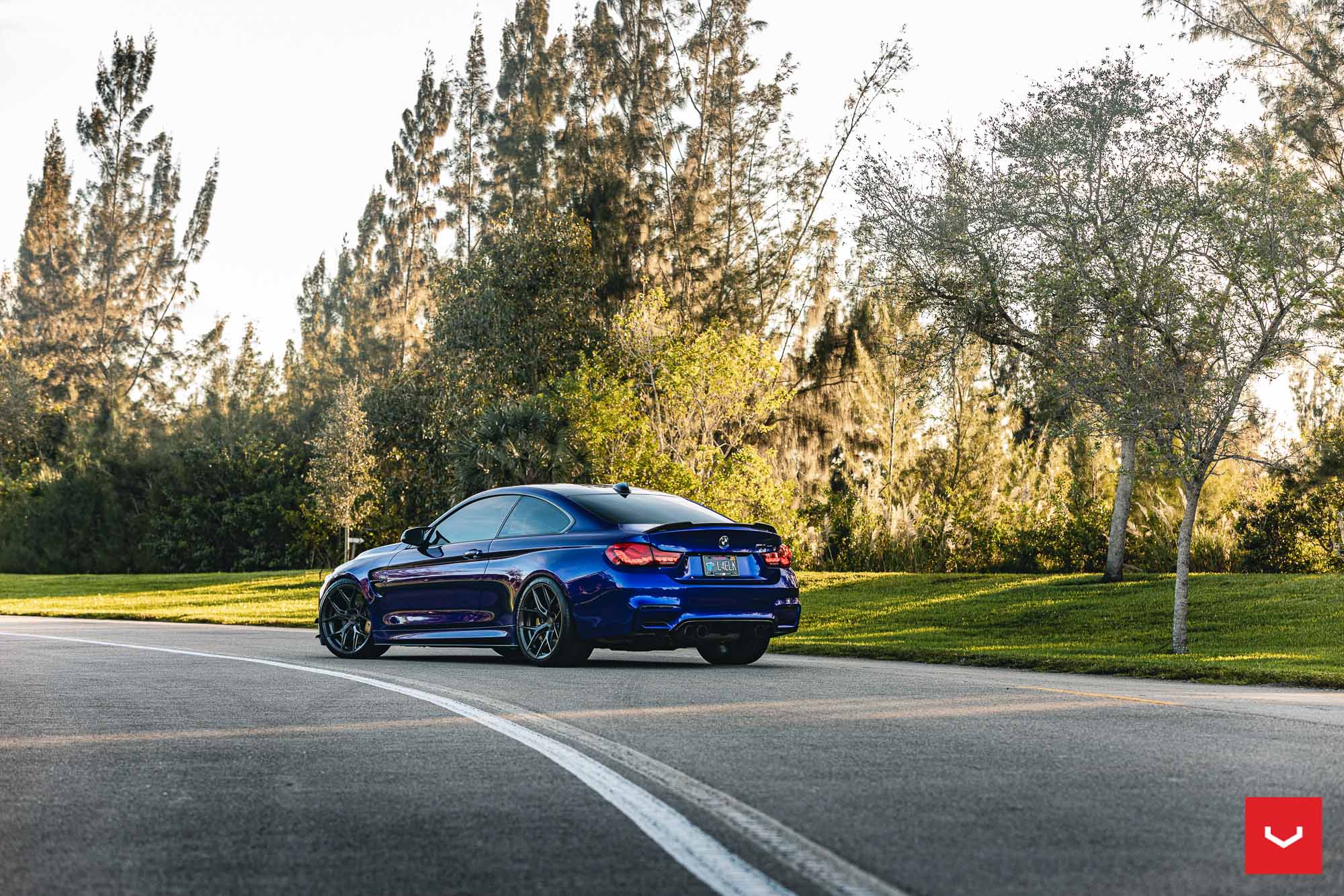 BMW M4 CS