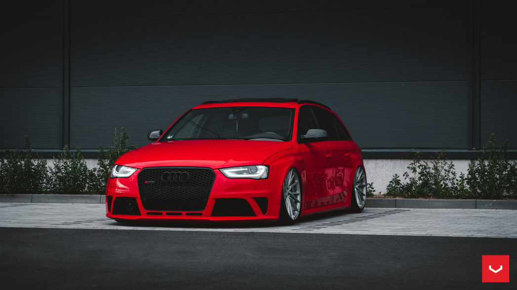 아우디 B8 RS4