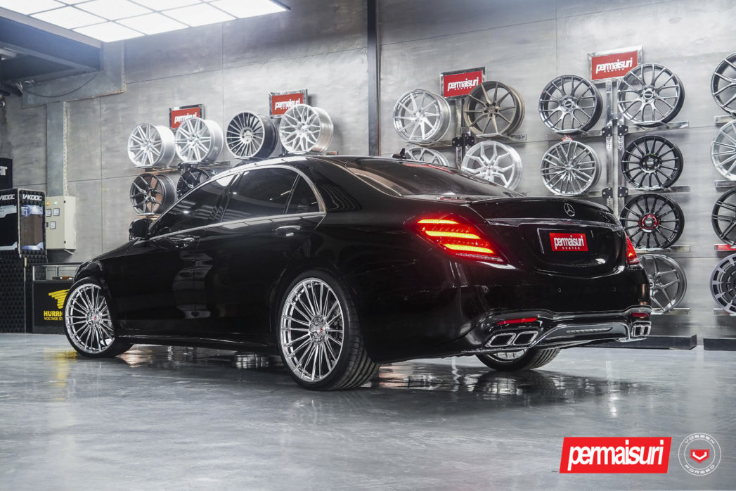 메르세데스 벤츠 S63 AMG