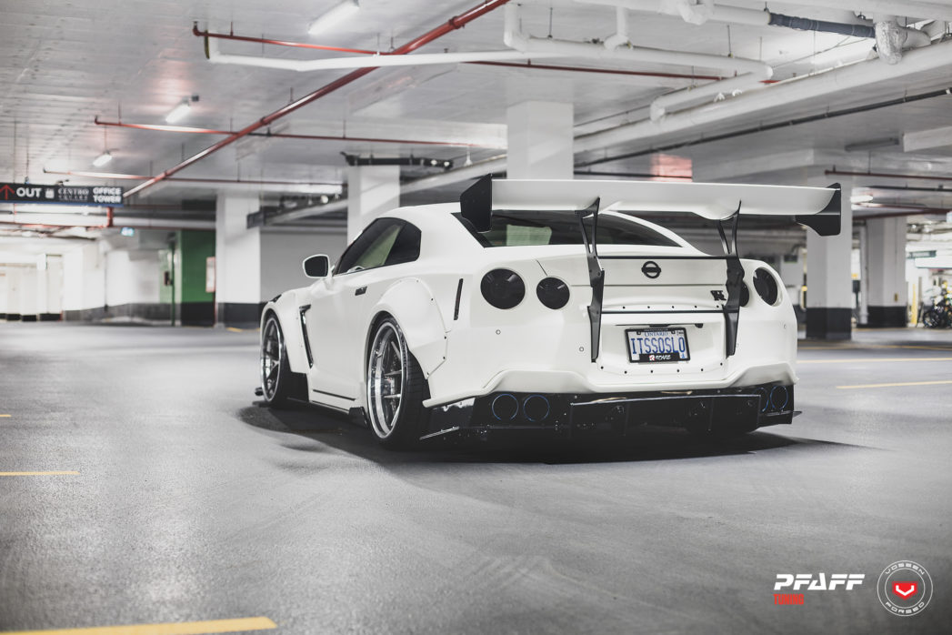 닛산 R35 GTR