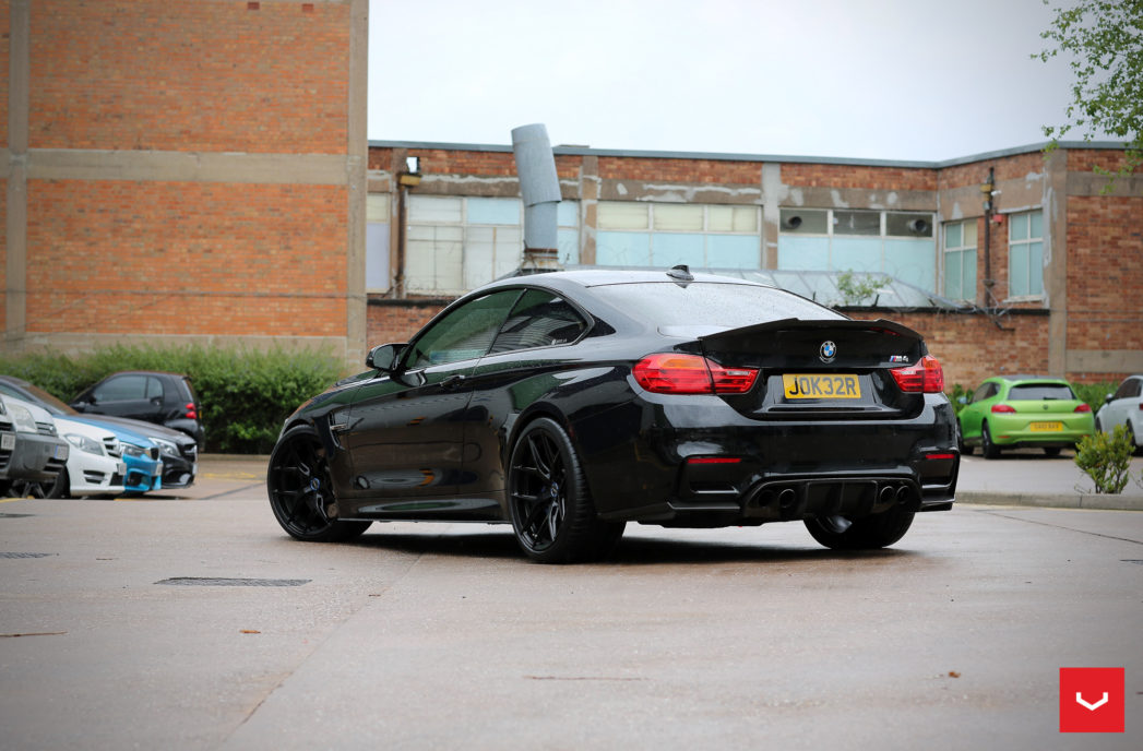 BMW M4 / 4시리즈