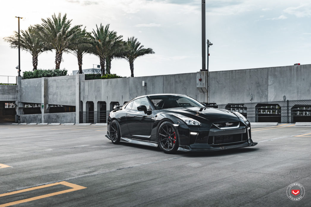 닛산  GTR R35