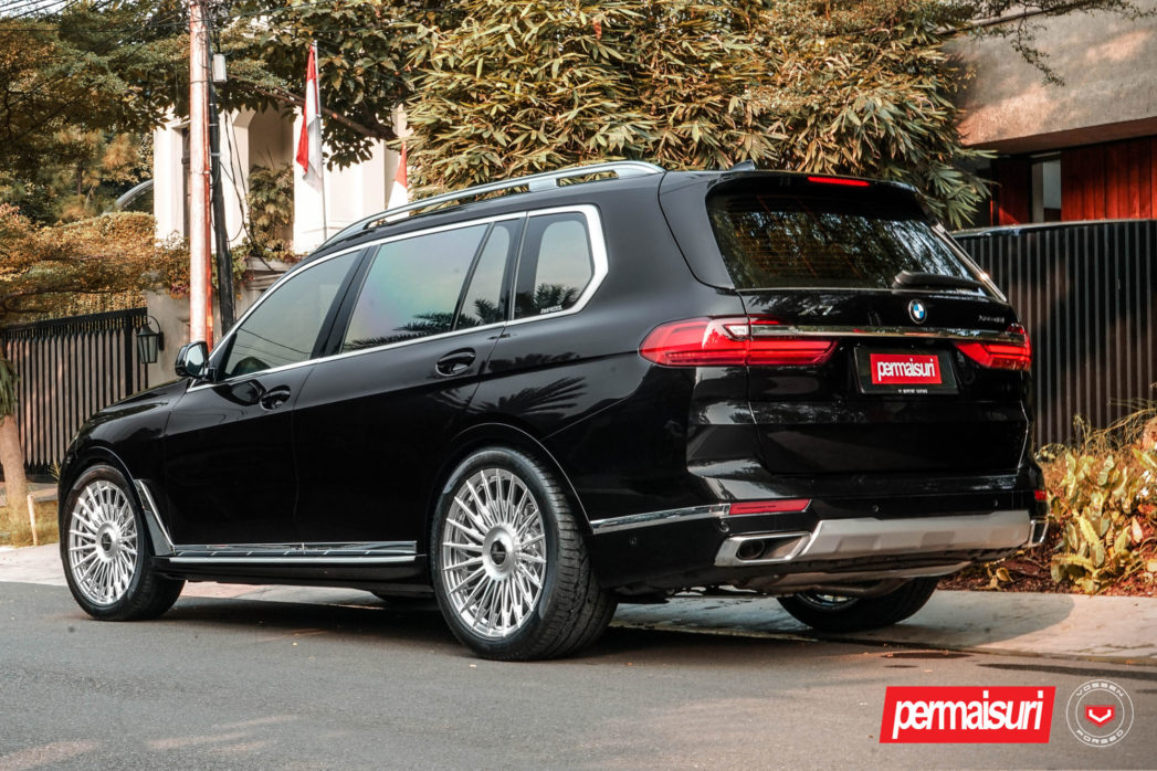 BMW X7 / X7M