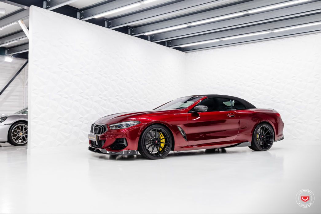 BMW M850i