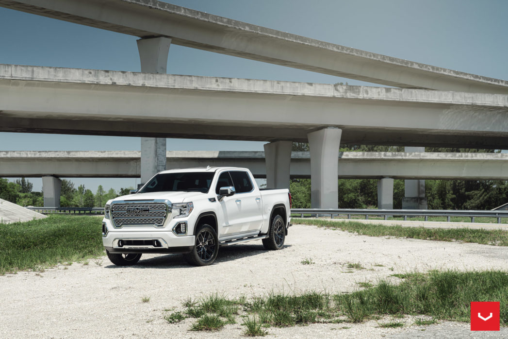 GMC 시에라 디날리