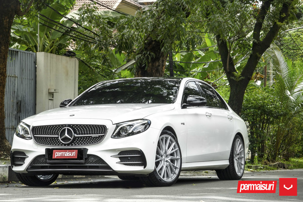 메르세데스 벤츠 E43 AMG