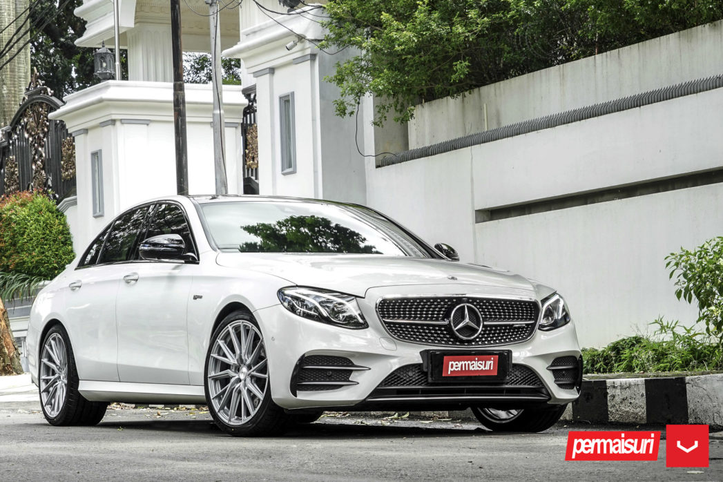 메르세데스 벤츠 E43 AMG