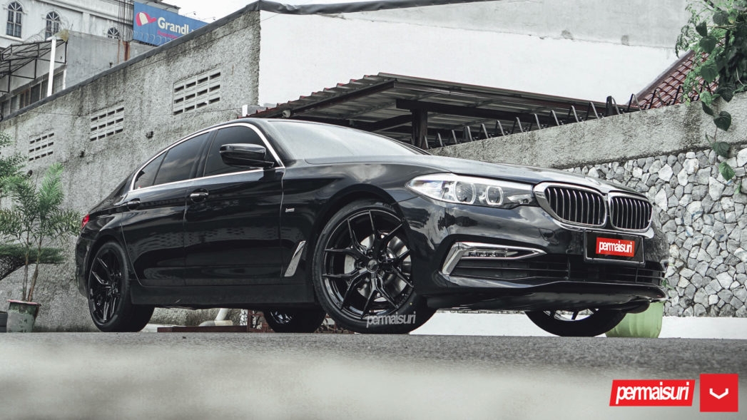 BMW 530I