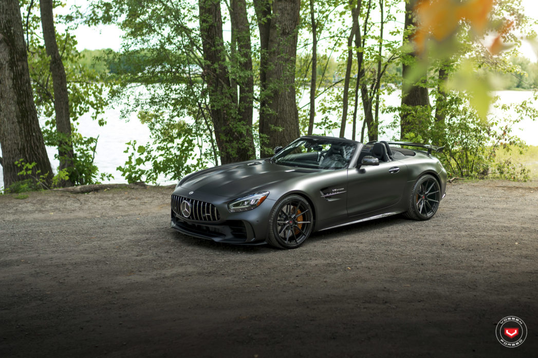 메르세데스 벤츠 AMG GTR 로드스터