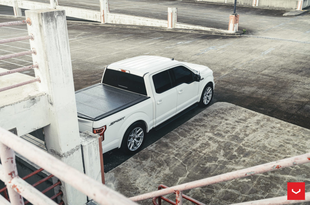 포드 F-150 XLT