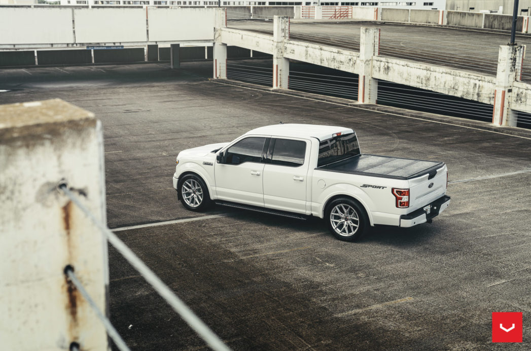 포드 F-150 XLT