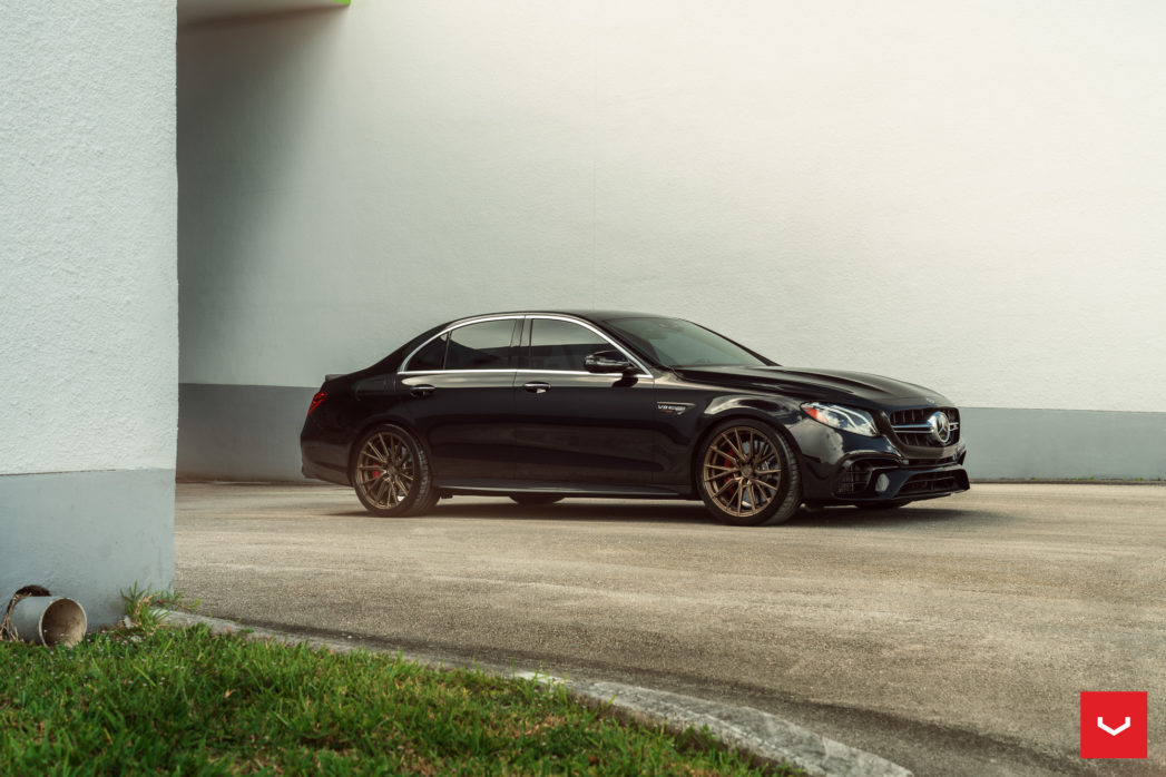 메르세데스 벤츠 E63S AMG