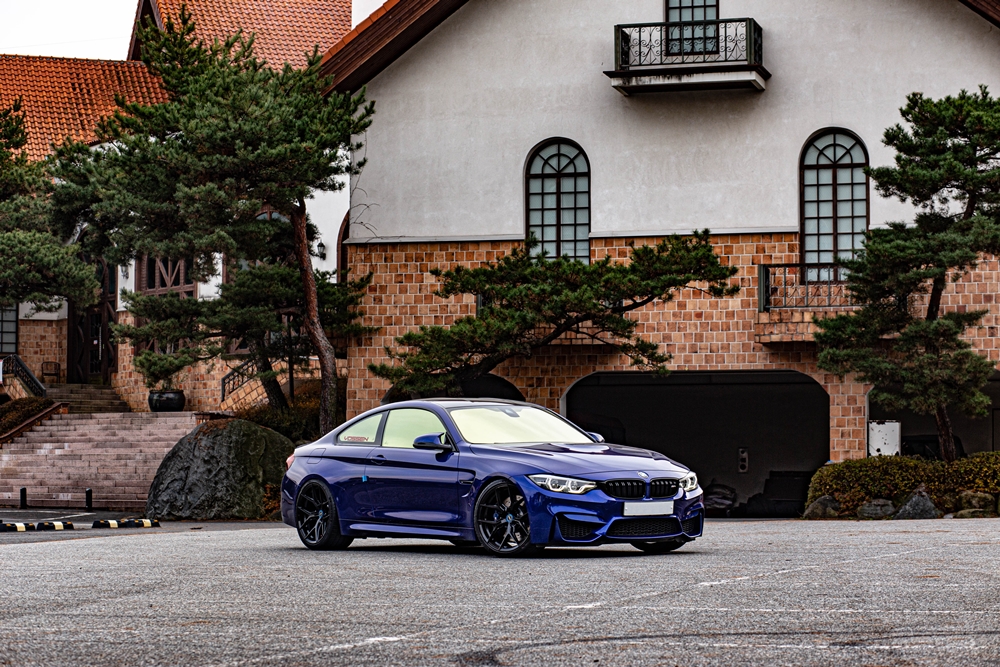 BMW F82 M4