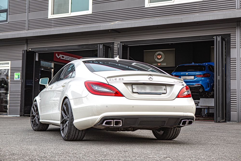 벤츠 CLS63AMG - 20인치