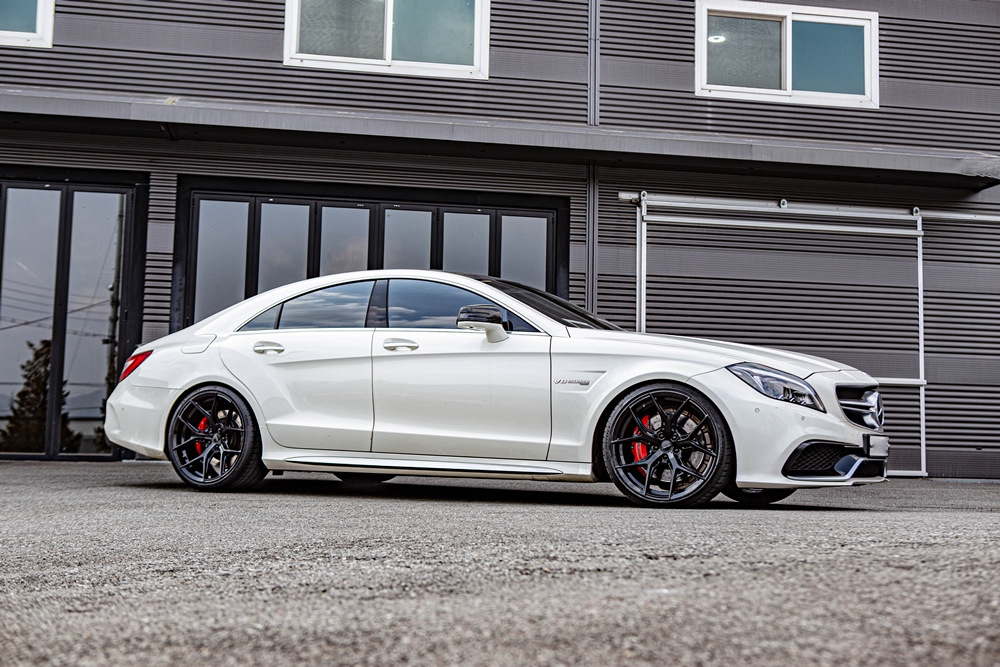 W218 CLS63AMG 벤츠