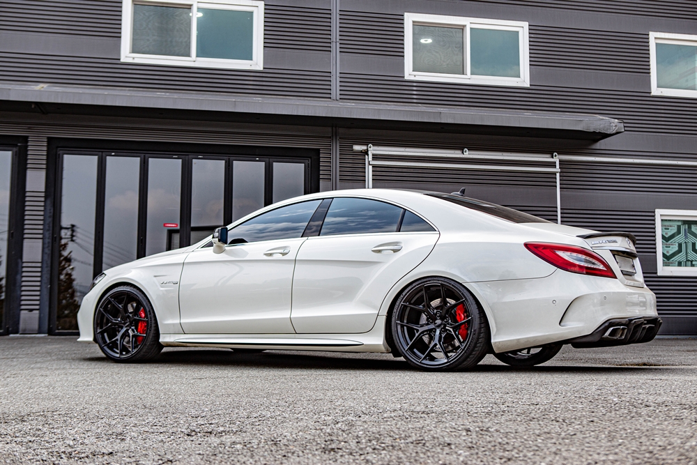 W218 CLS63AMG 벤츠