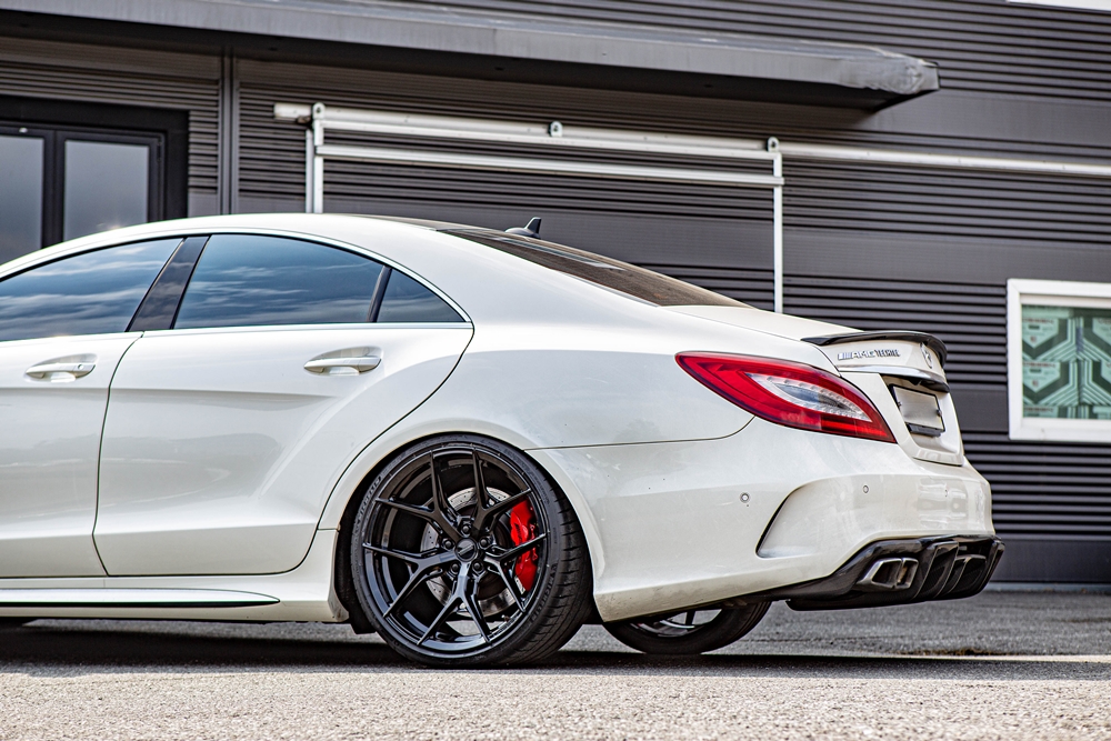 W218 CLS63AMG 벤츠