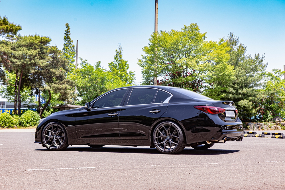 인피니티 Q50 - 20인치