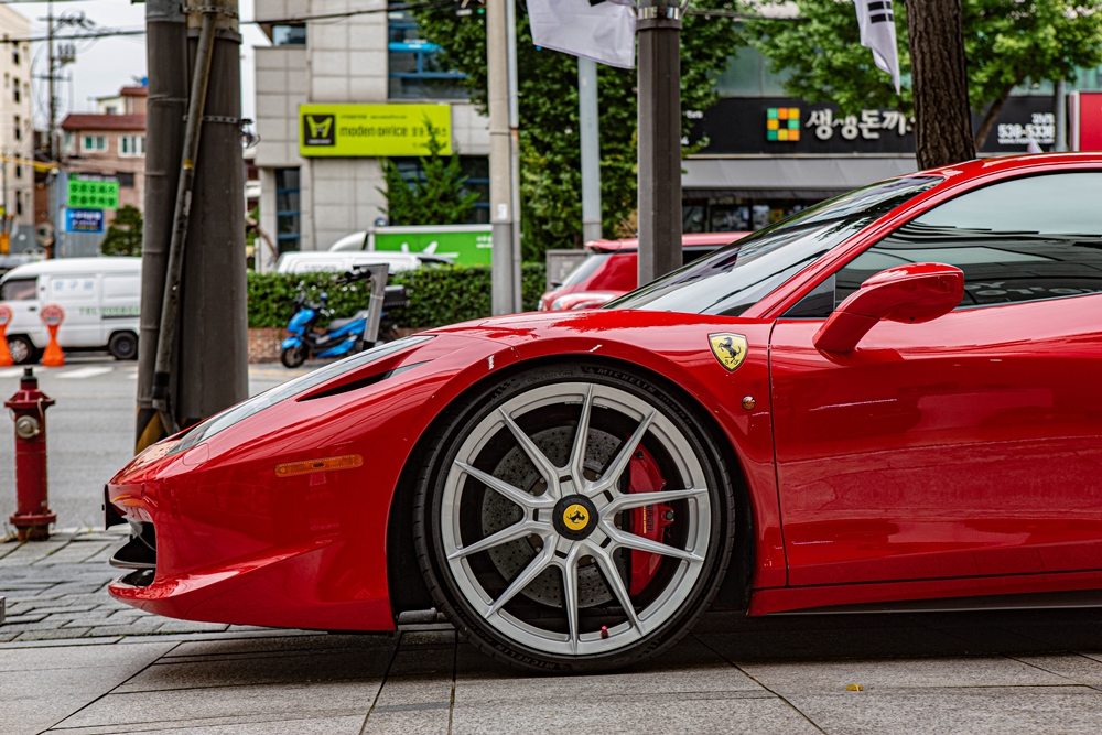 페라리 458 (Ferrari 458)