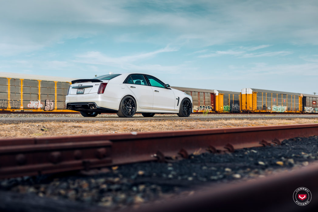 캐딜락 CTS-V