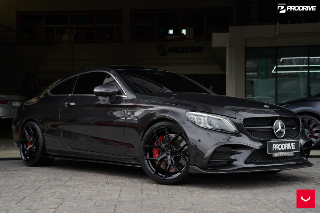 벤츠 C63AMG