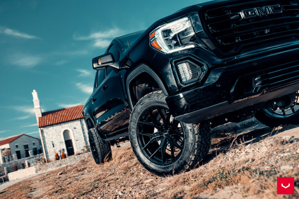 GMC AT4