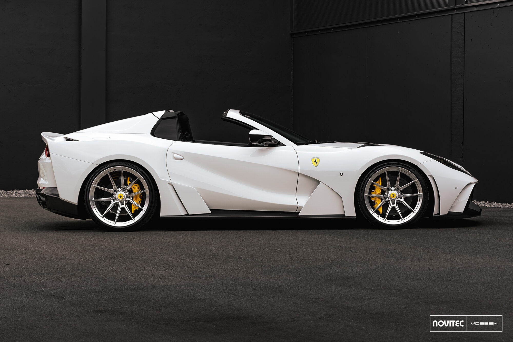 페라리 812GTS