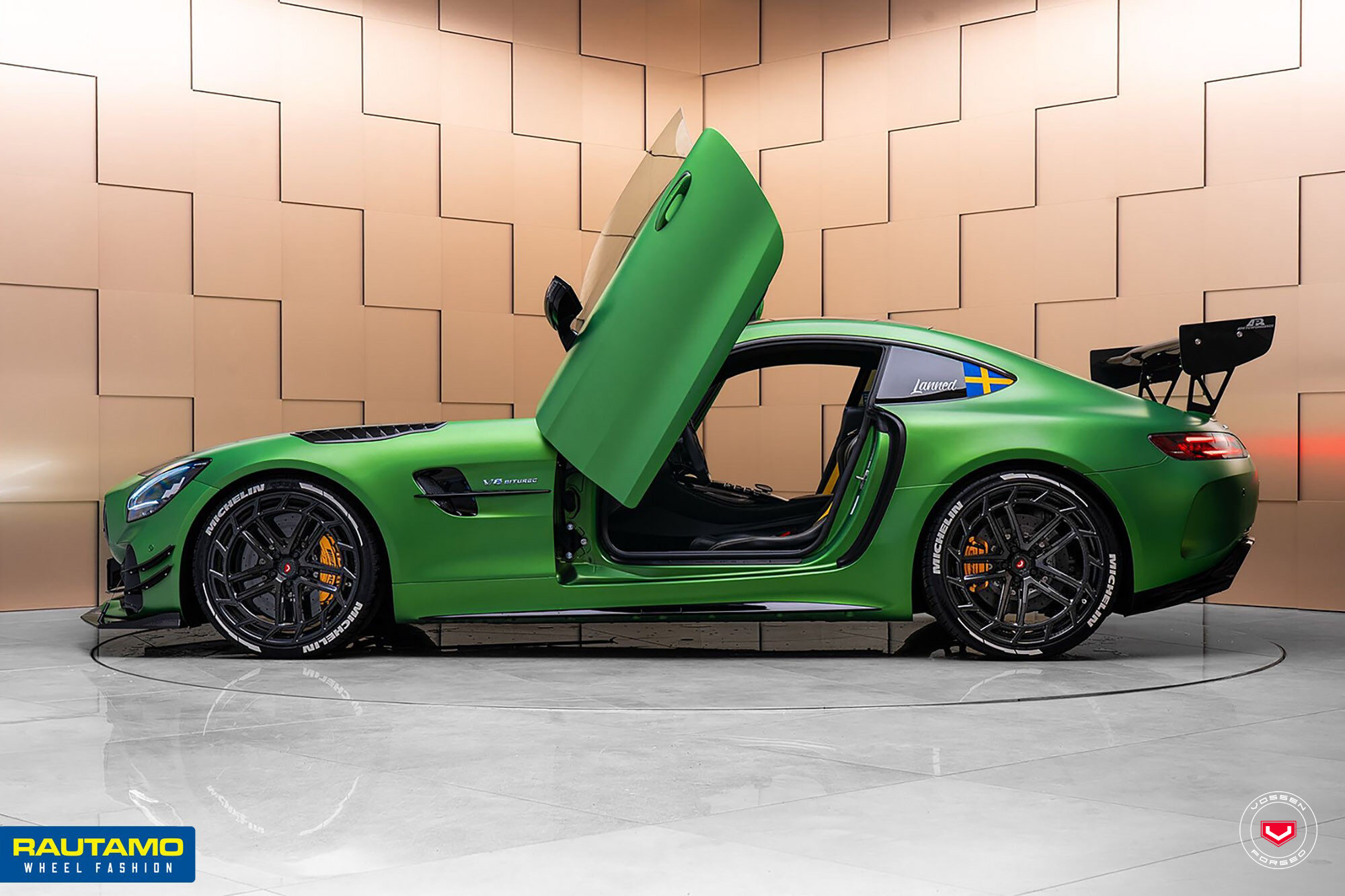 벤츠 AMG GTR