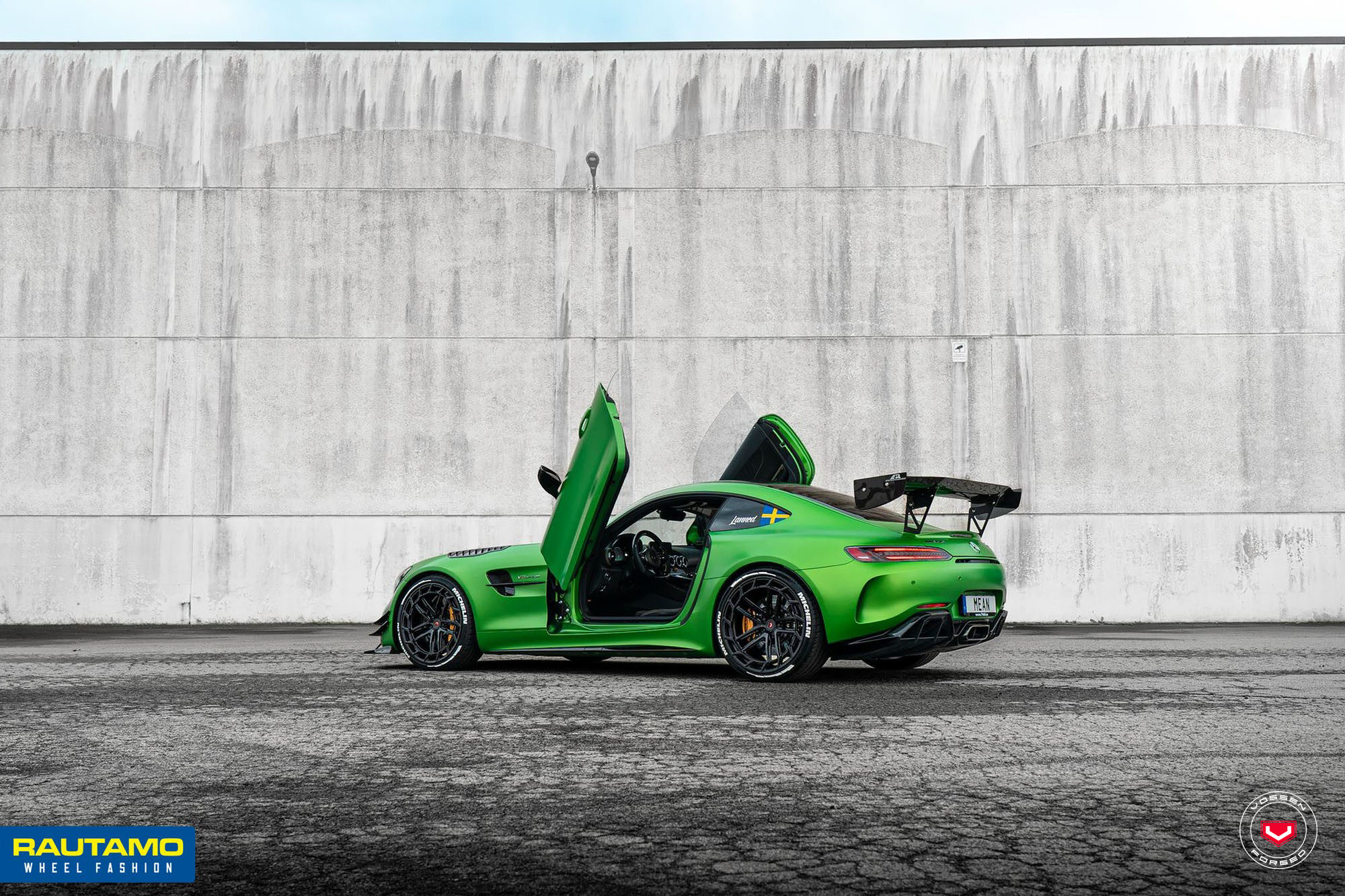 벤츠 AMG GTR