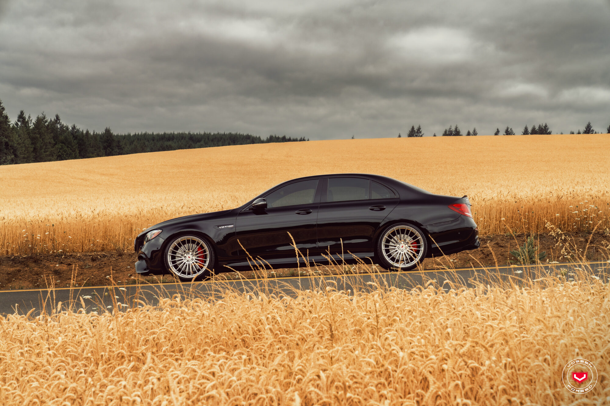 벤츠 E63 AMG