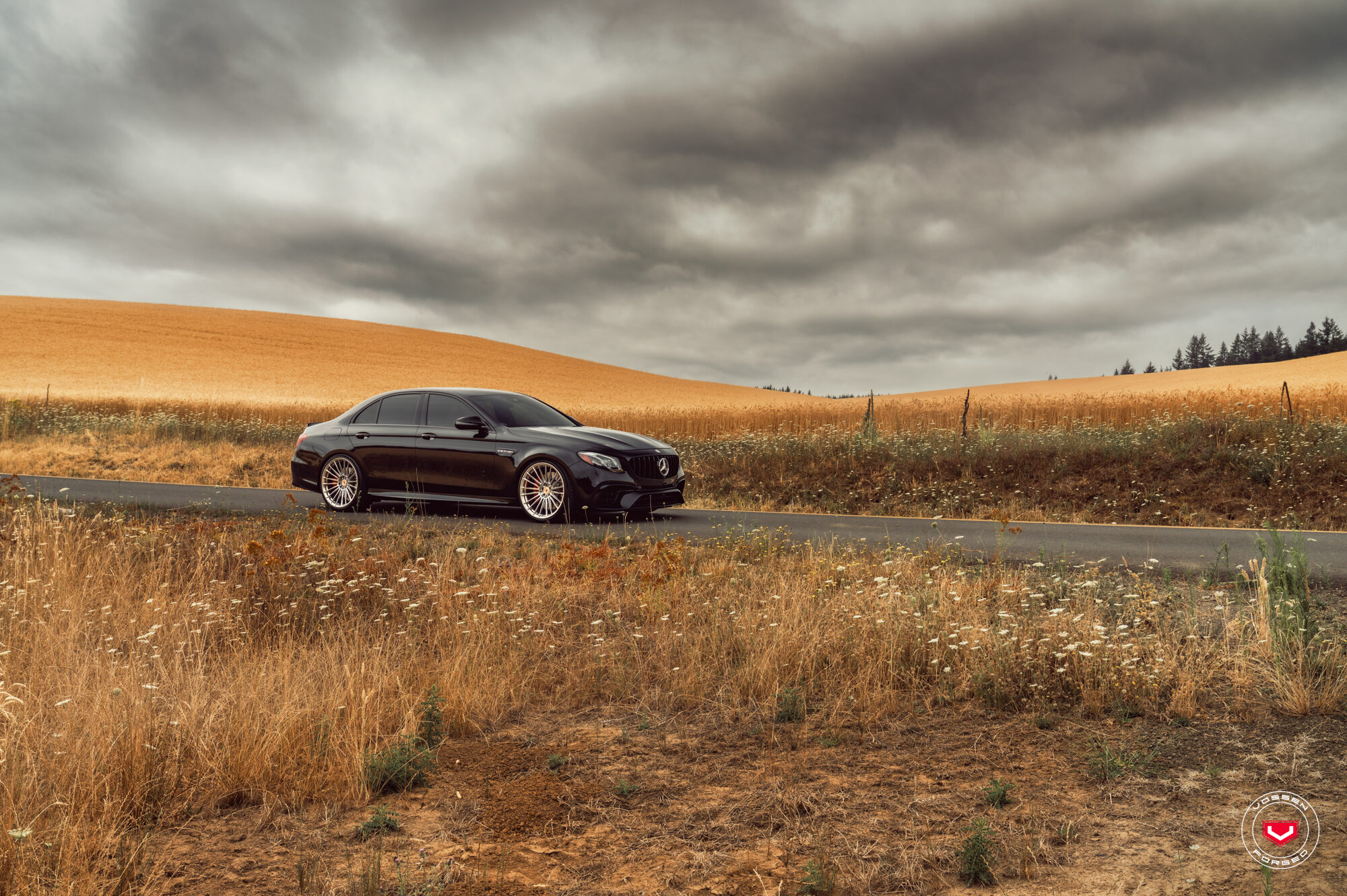 벤츠 E63 AMG