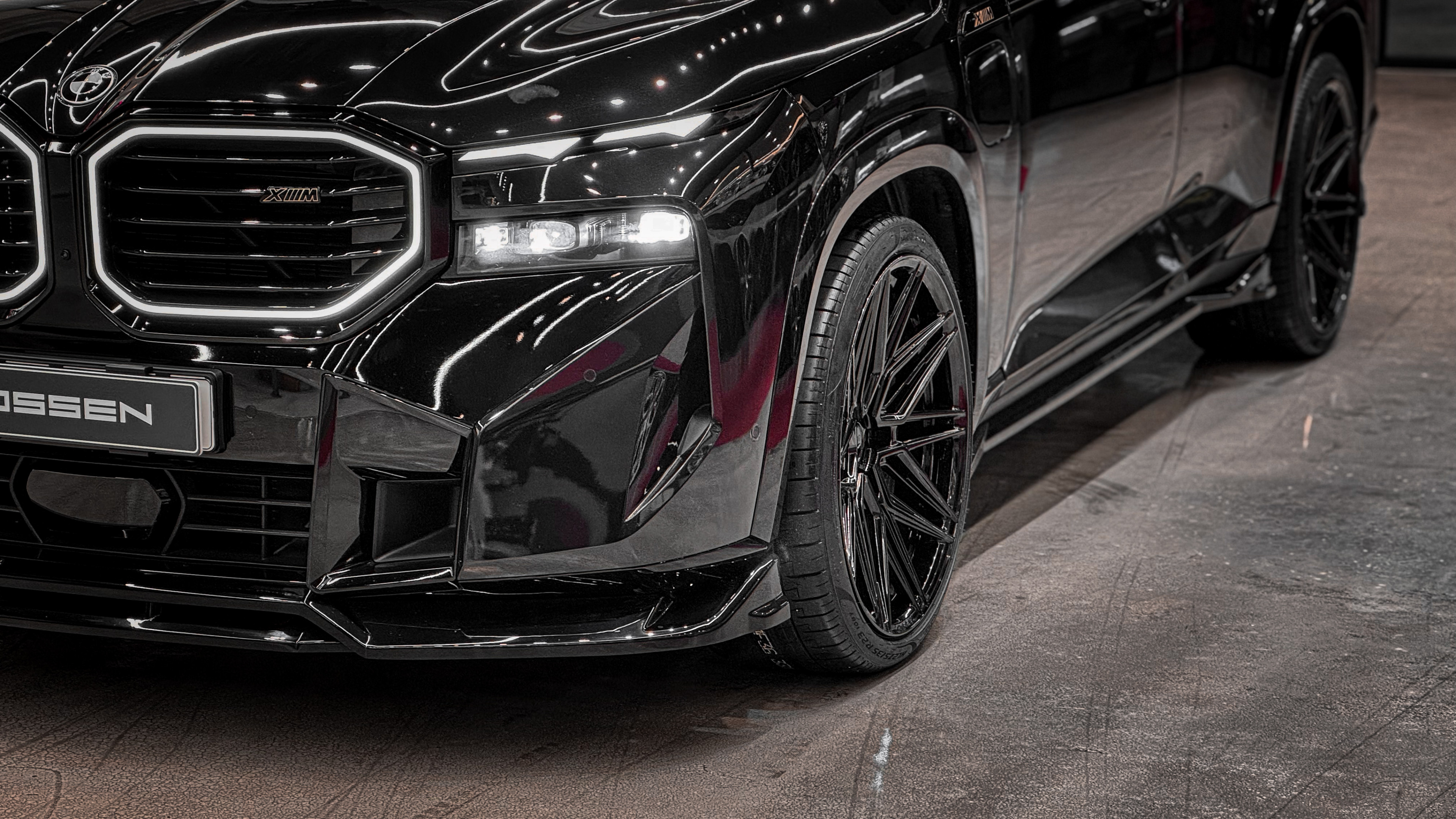BMW XM