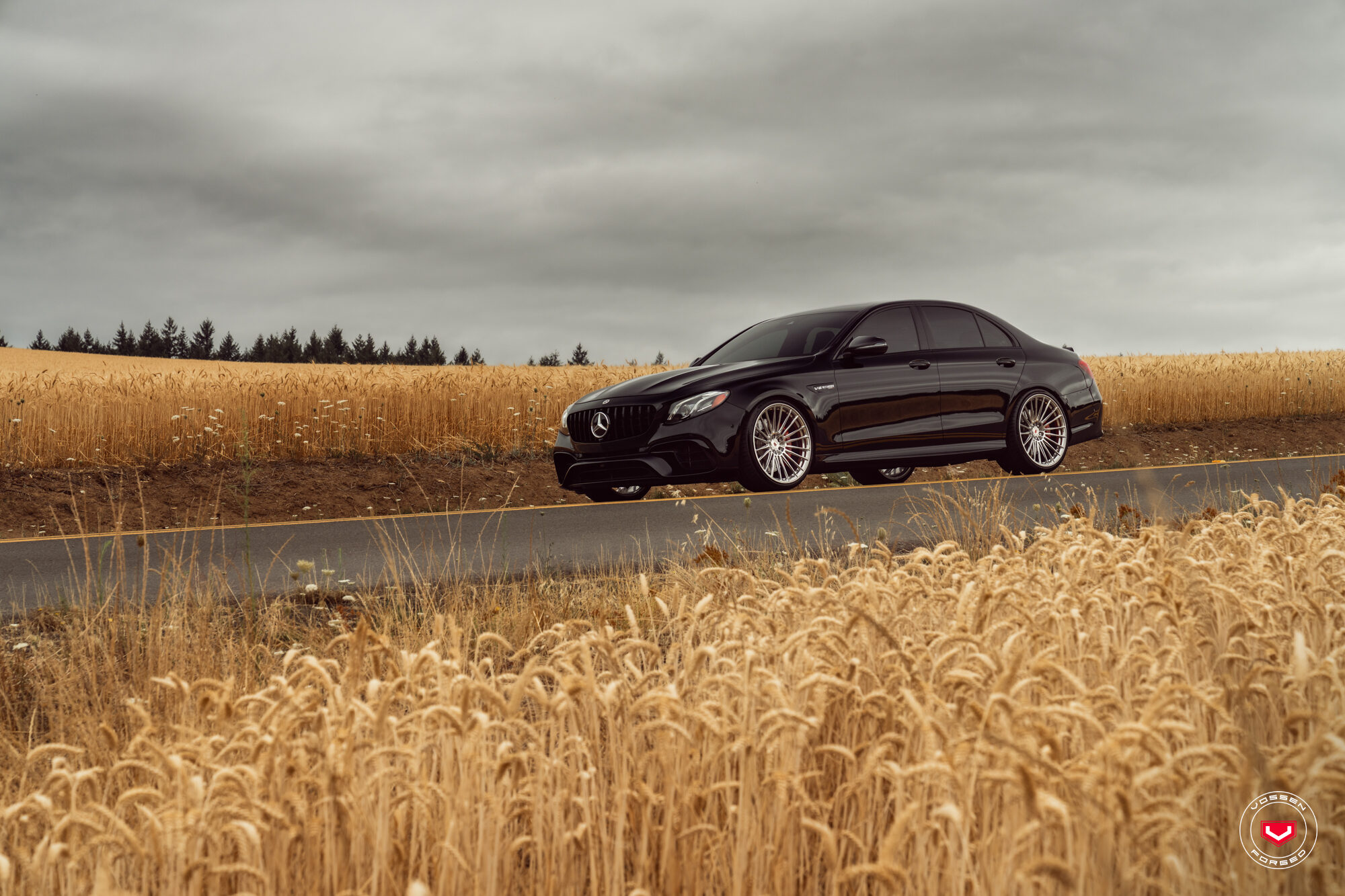 벤츠 E63 AMG