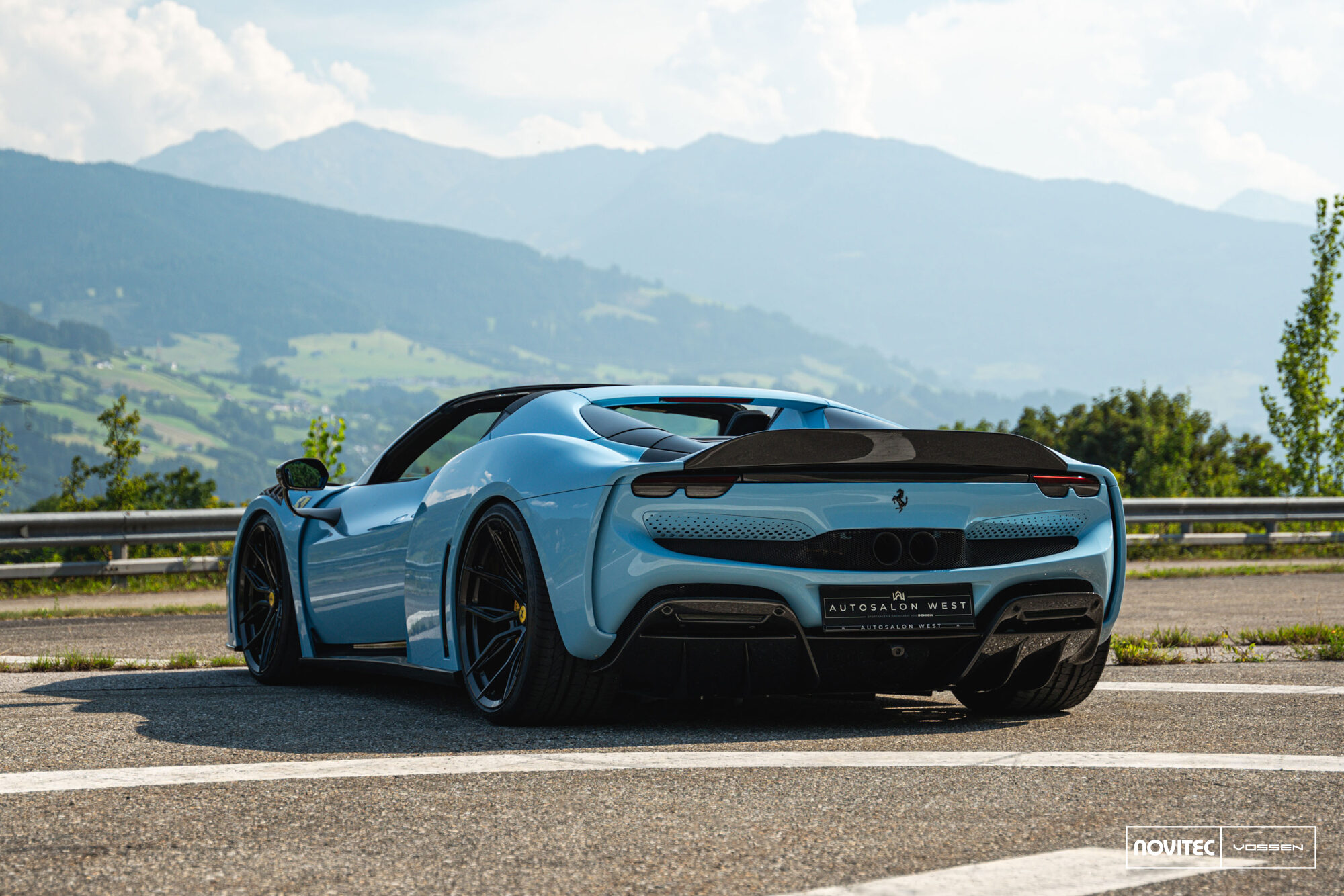 페라리 296 GTS