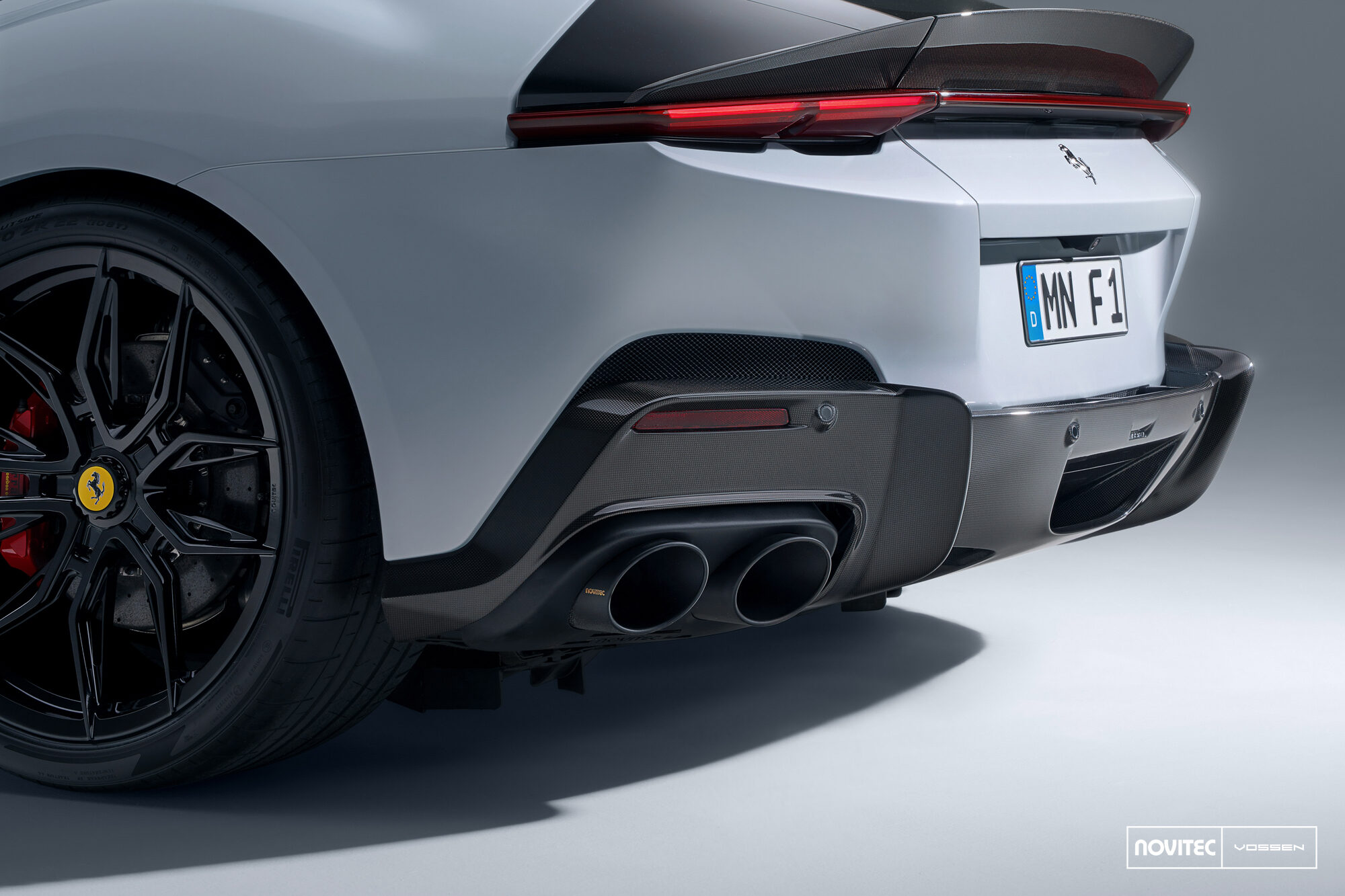 페라리 12칠린드리