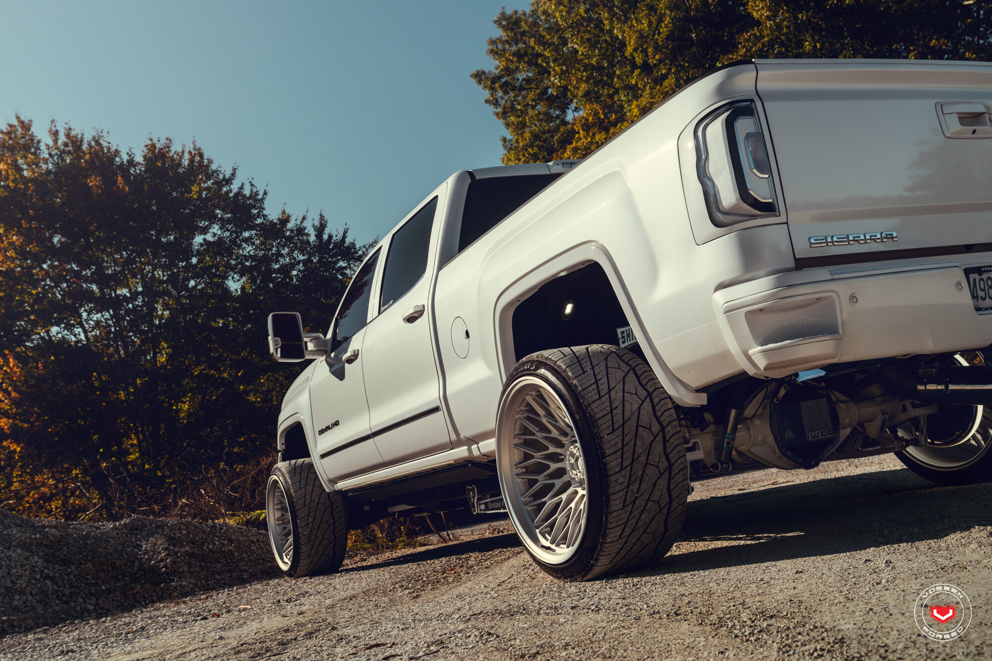 GMC 시에라 드날리