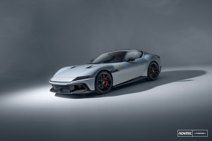 페라리 12칠린드리