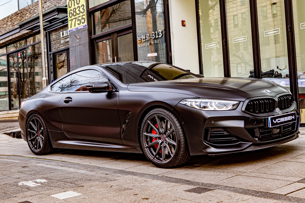BMW M850I