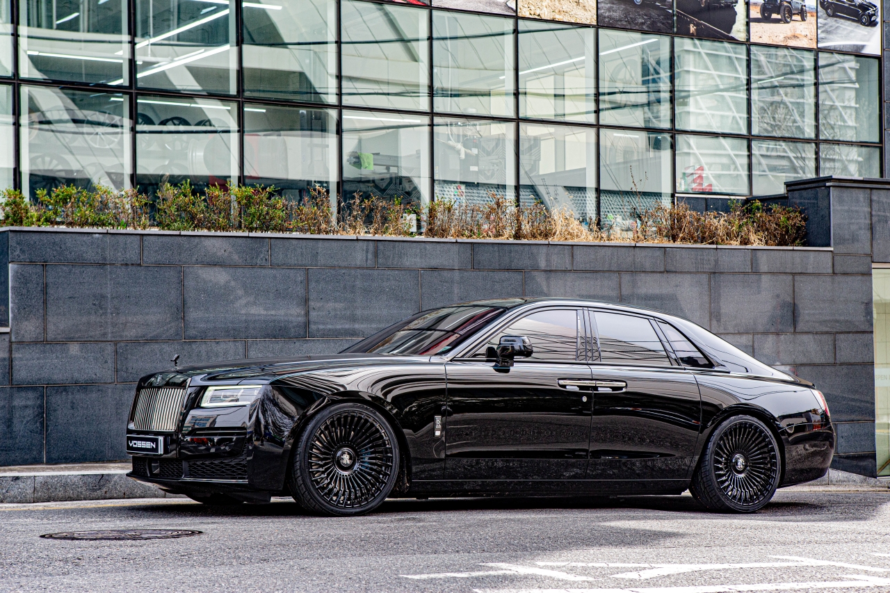 롤스로이스 고스트