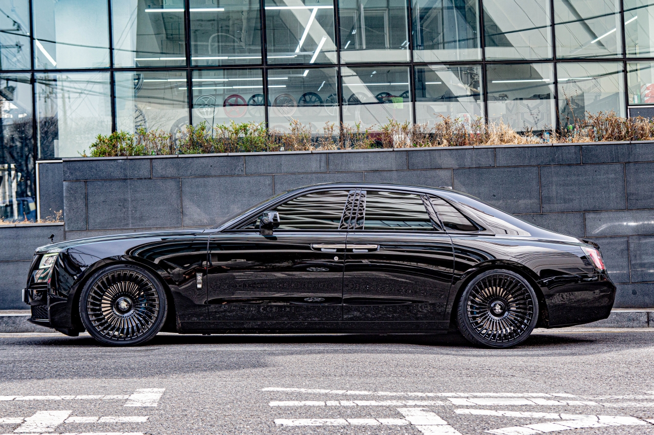 롤스로이스 고스트