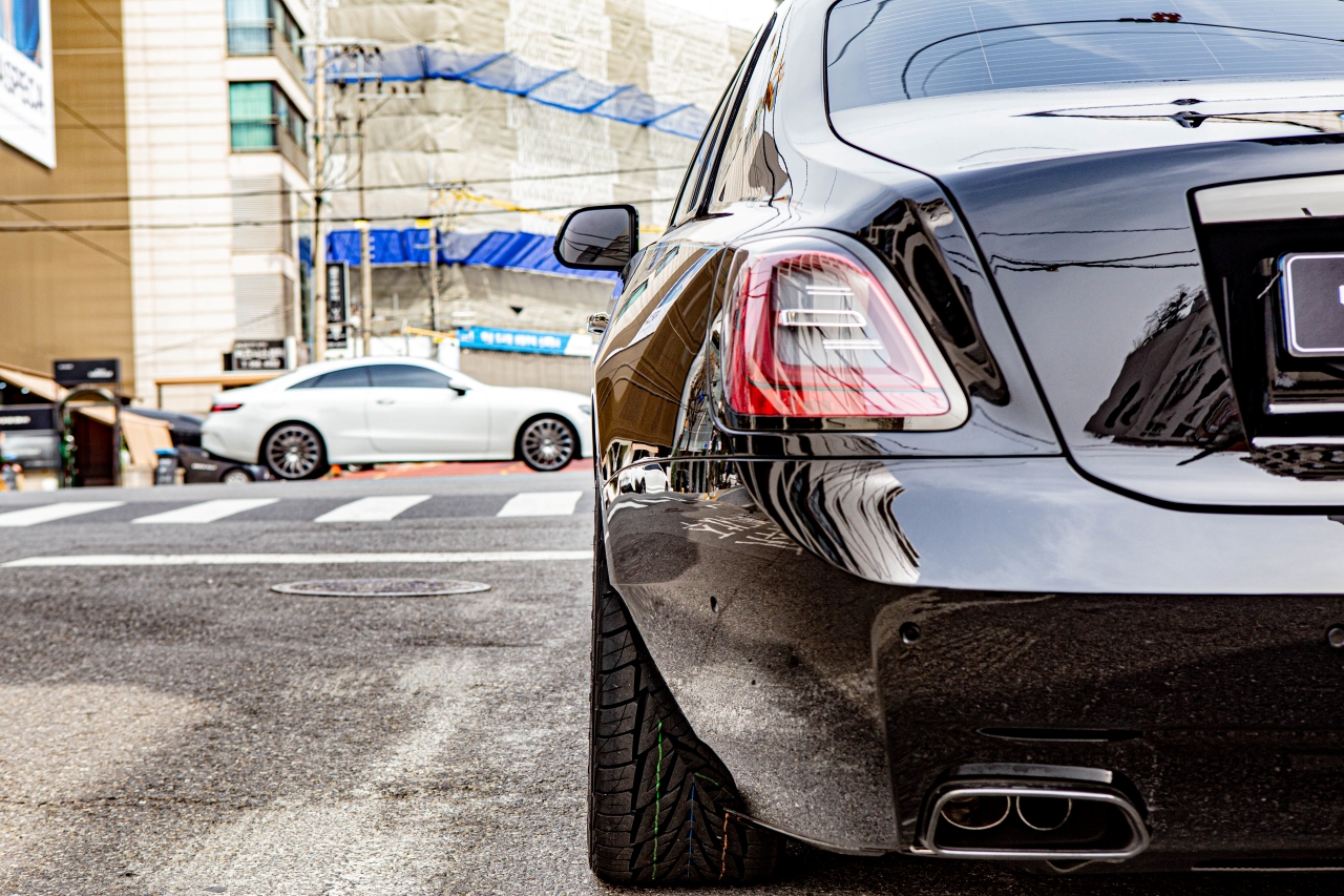 롤스로이스 고스트