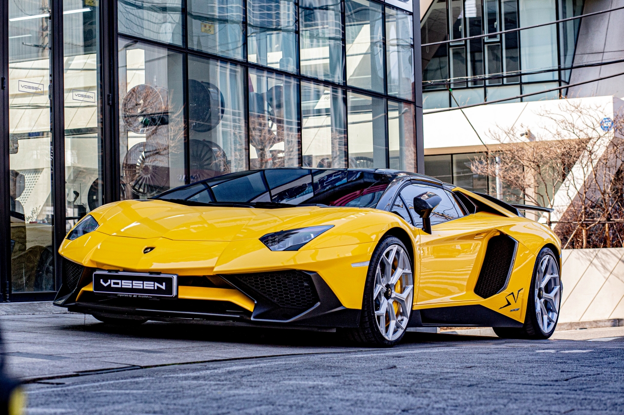 람보르기니 아벤타도르