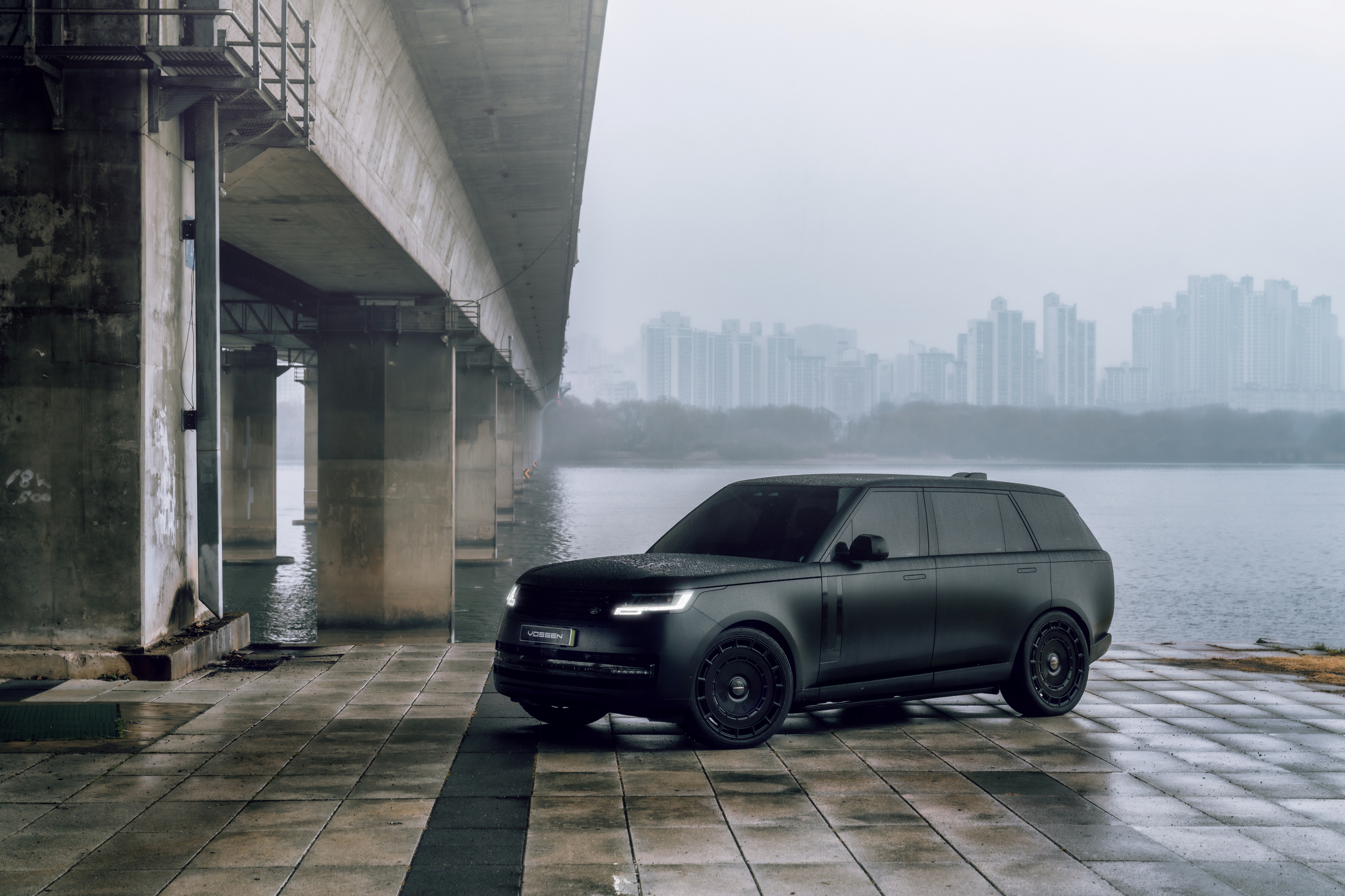 랜드로버 레인지로버 P530